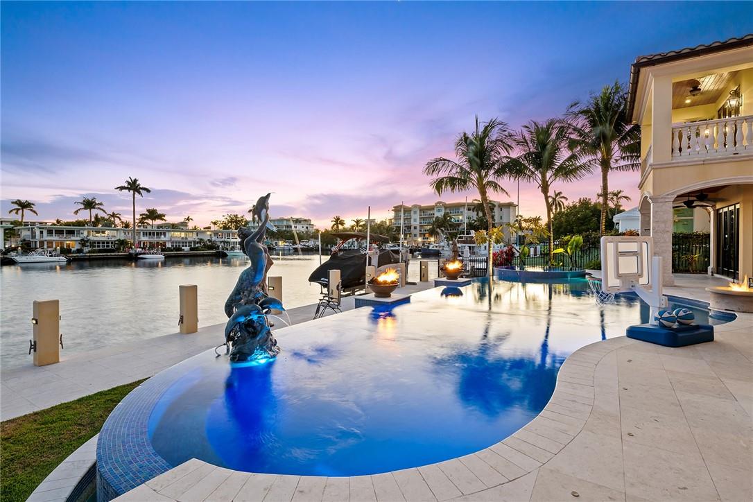 SUNRISE KEY (GATED) - Residential