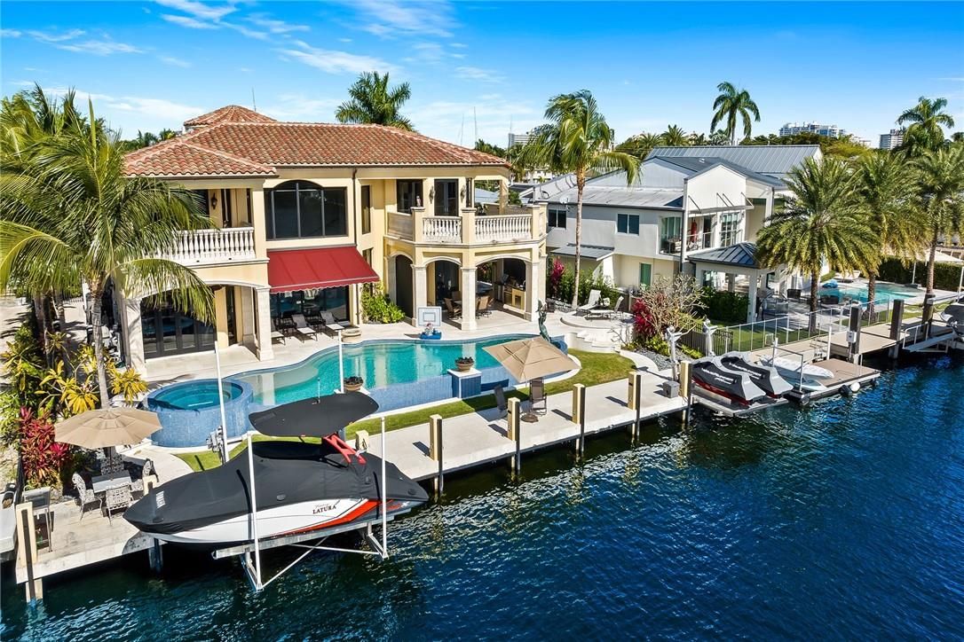 SUNRISE KEY (GATED) - Residential