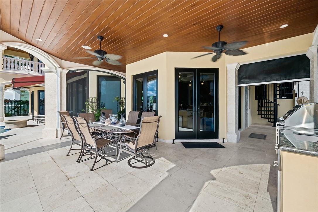 SUNRISE KEY (GATED) - Residential