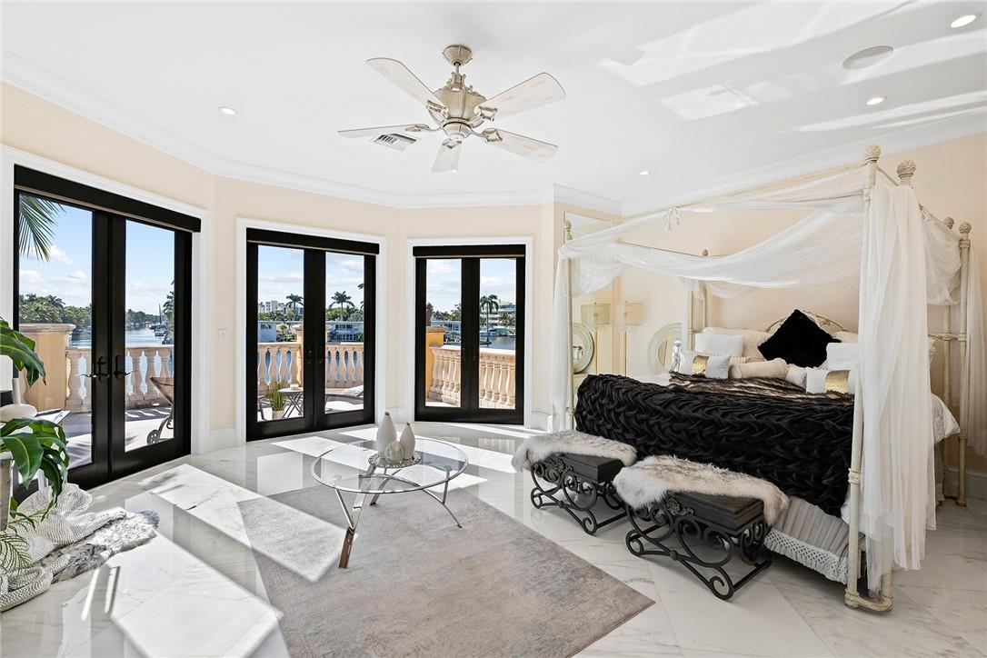 SUNRISE KEY (GATED) - Residential