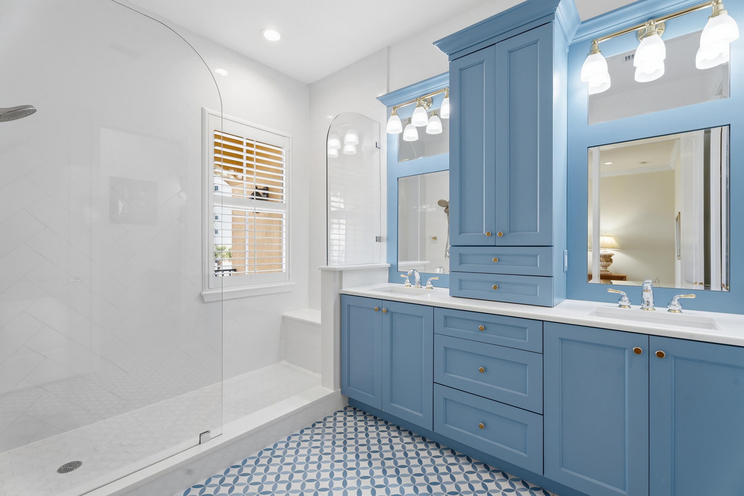 OCEAN BAY VILLAS, A CONDOMINIUM - Residential