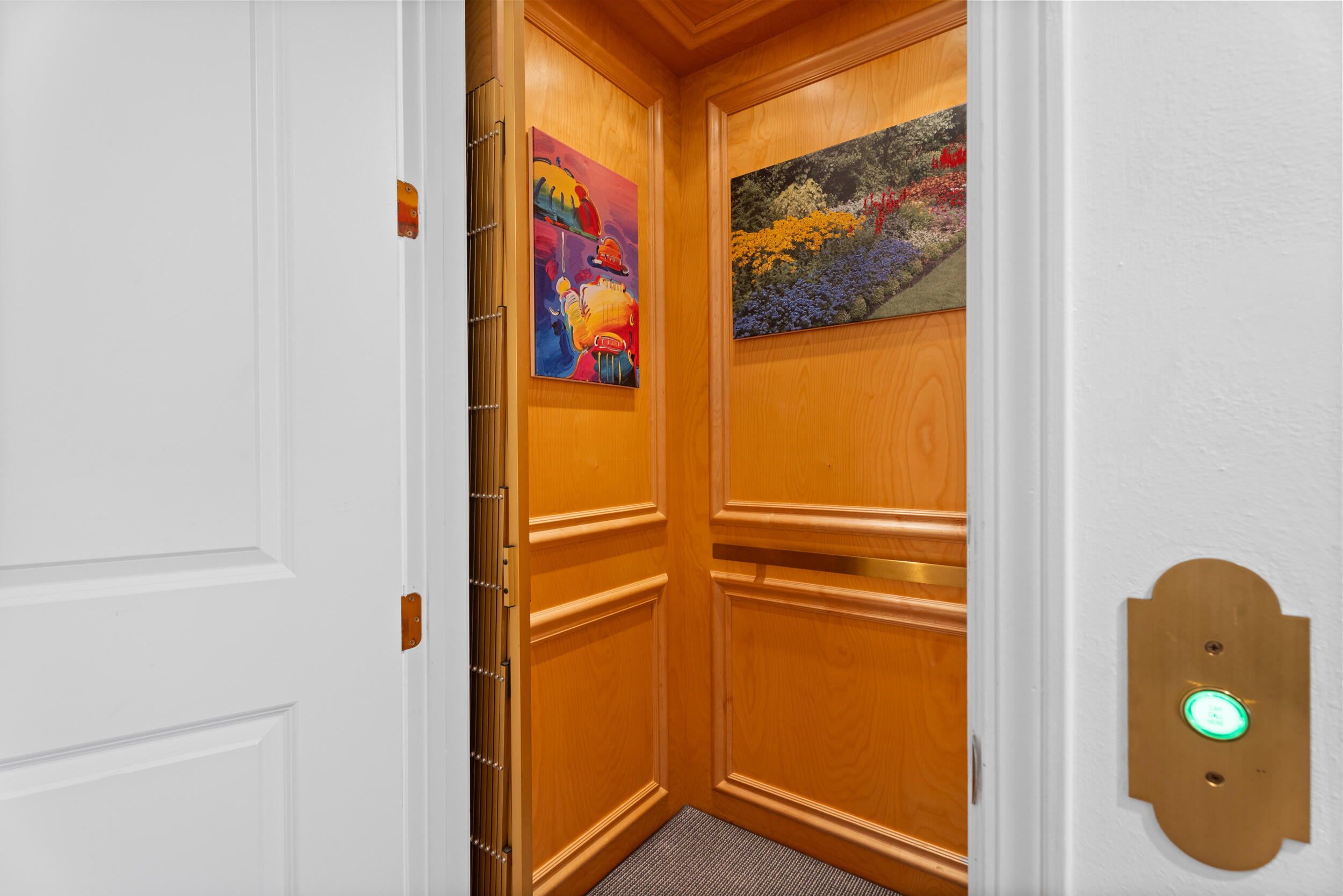 OCEAN BAY VILLAS, A CONDOMINIUM - Residential