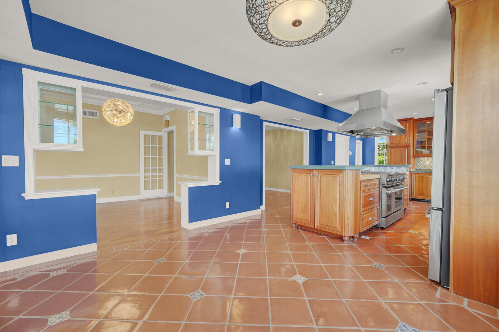 PALM BEACH ISLES 1 - Residential