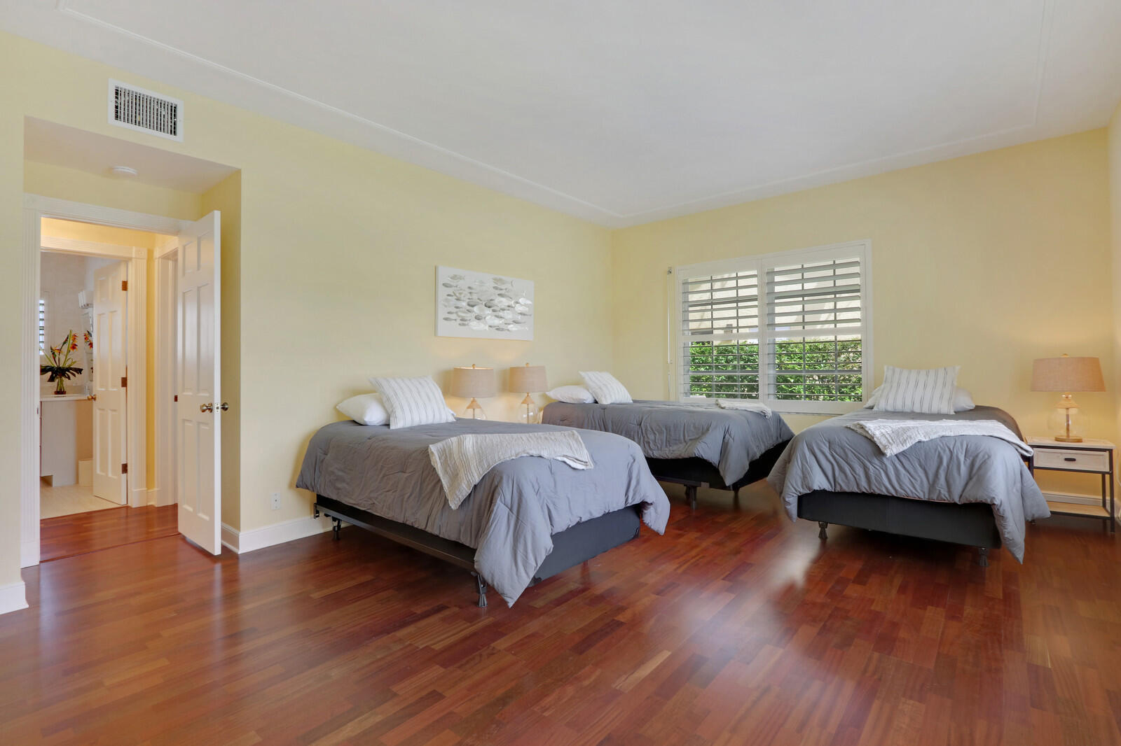 PALM BEACH ISLES 1 - Residential