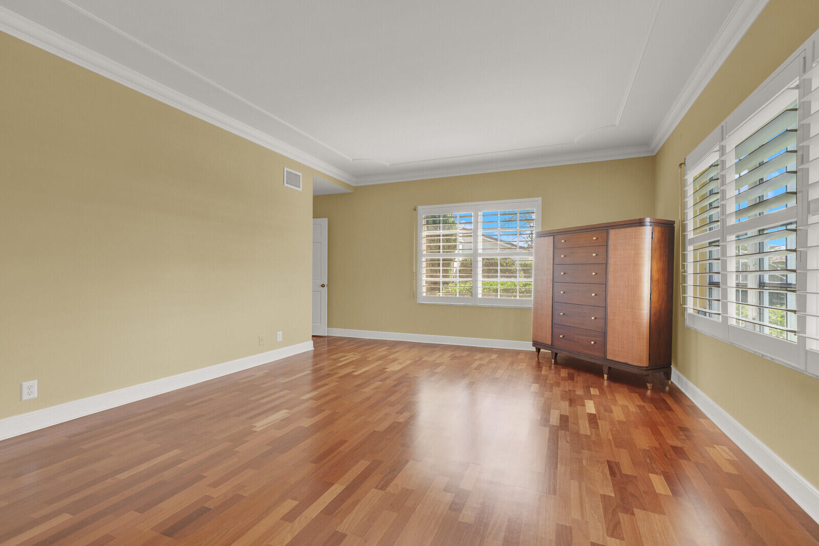 PALM BEACH ISLES 1 - Residential