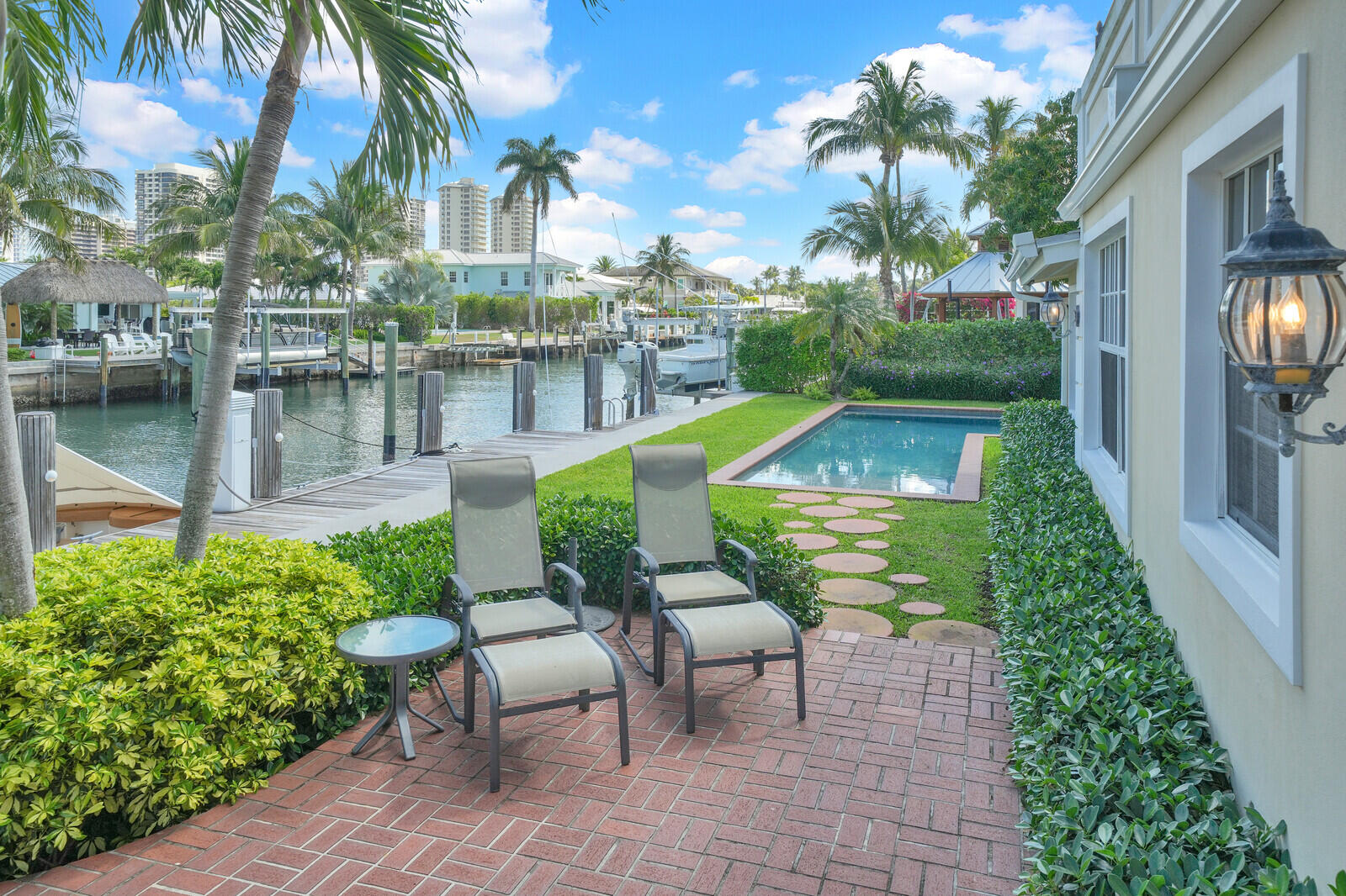 PALM BEACH ISLES 1 - Residential