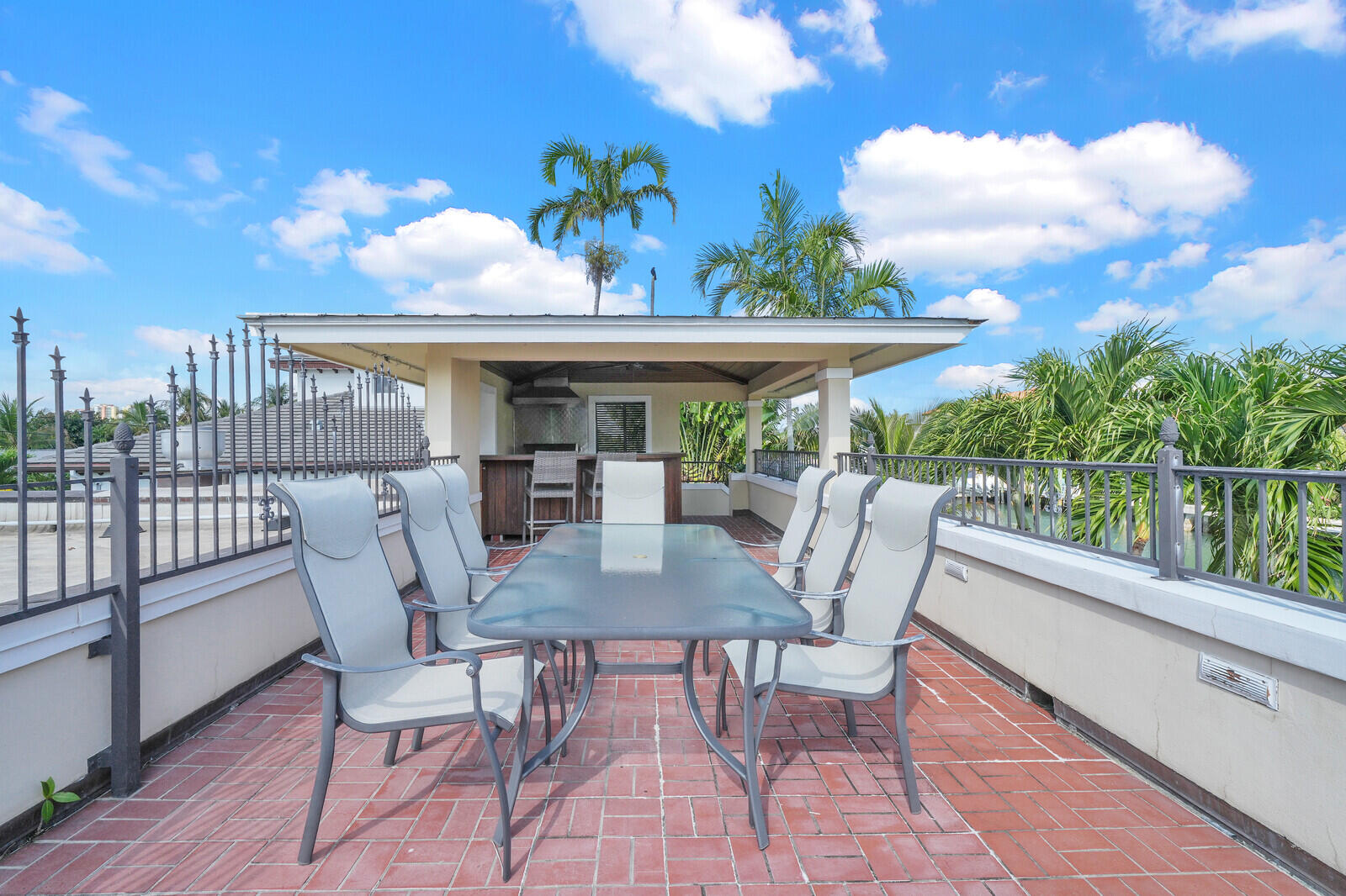 PALM BEACH ISLES 1 - Residential