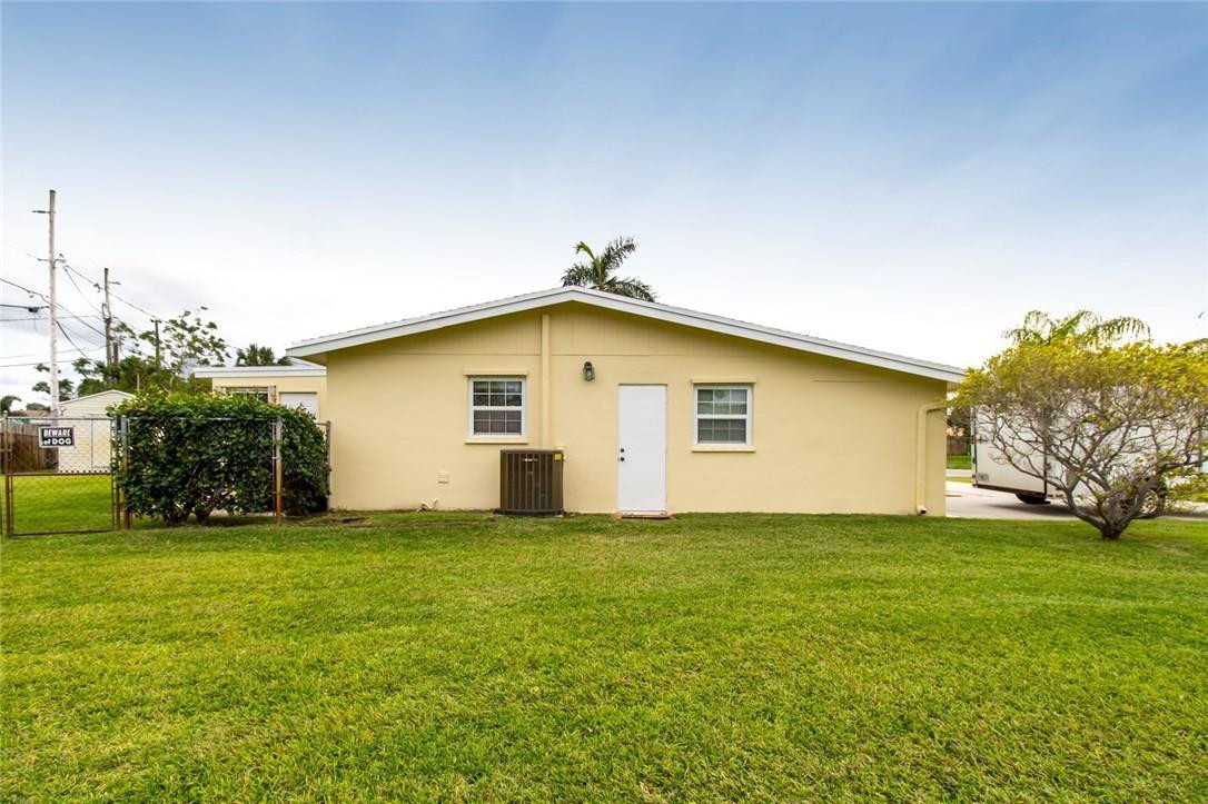 Coral Manor 2nd Add 55-37 - Residential