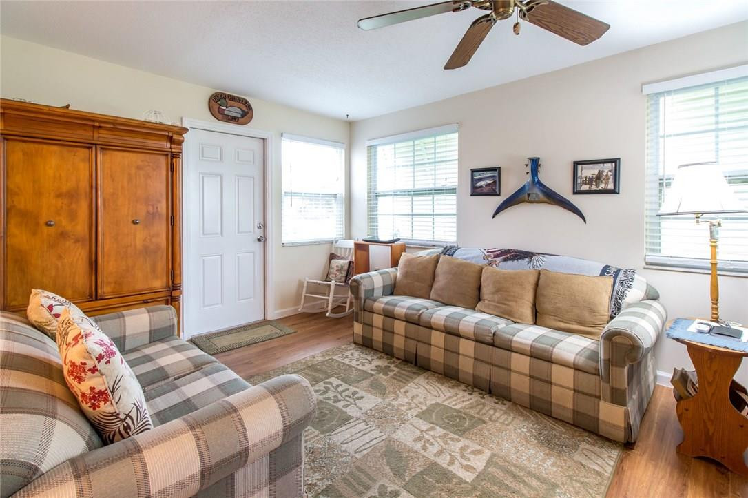 Coral Manor 2nd Add 55-37 - Residential