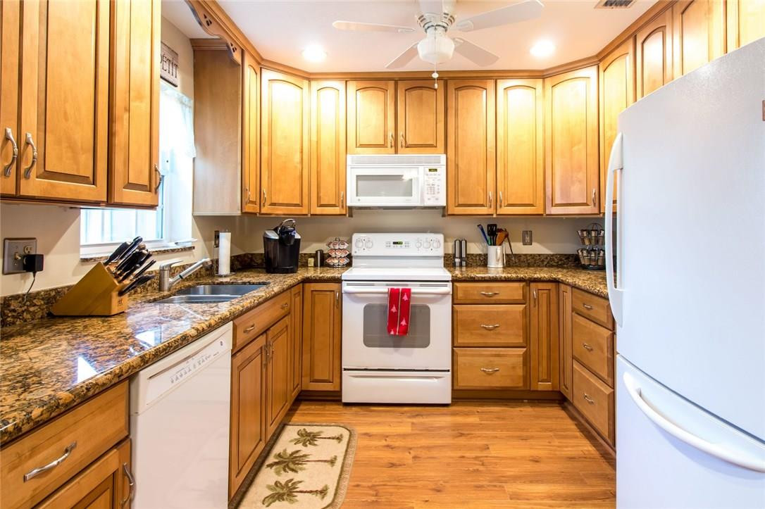 Coral Manor 2nd Add 55-37 - Residential