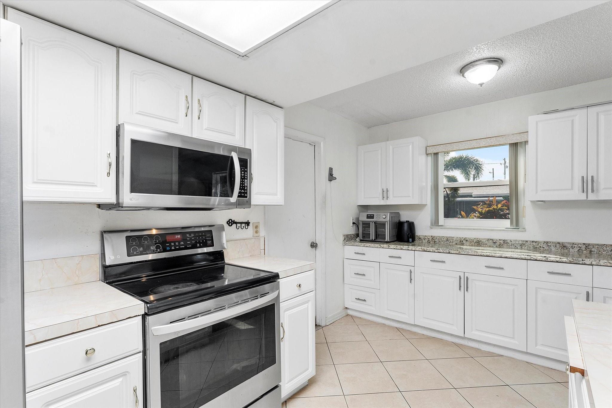 Palm Beach Leisureville 0 - Residential