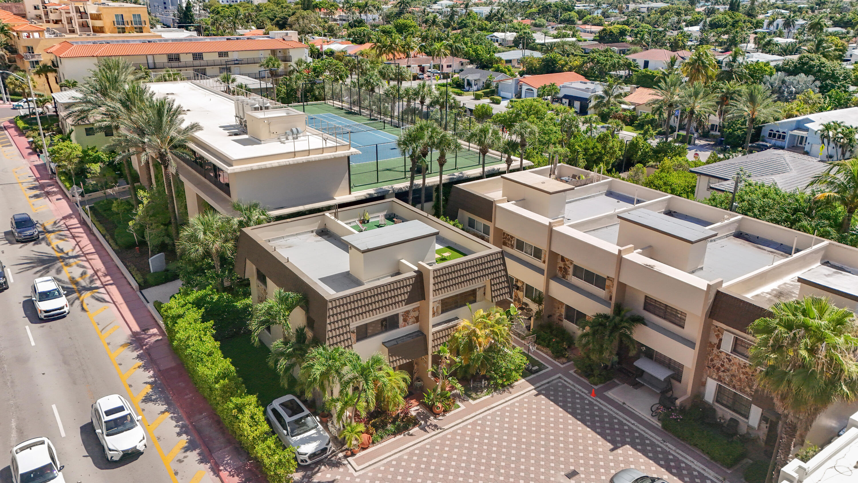 Photo 1 of 34 — 8956 Collins Avenue 4, Surfside, FL 33154