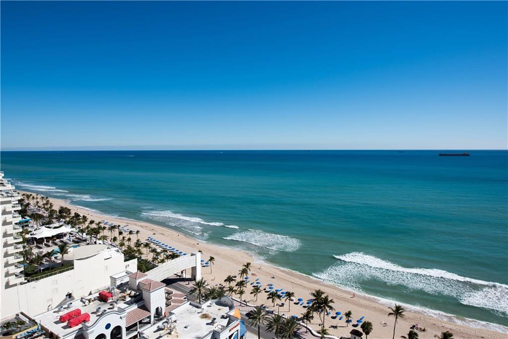 Las Olas Beach Club - Residential