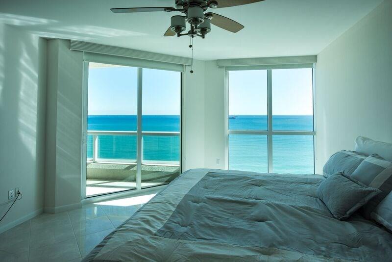 Las Olas Beach Club - Residential