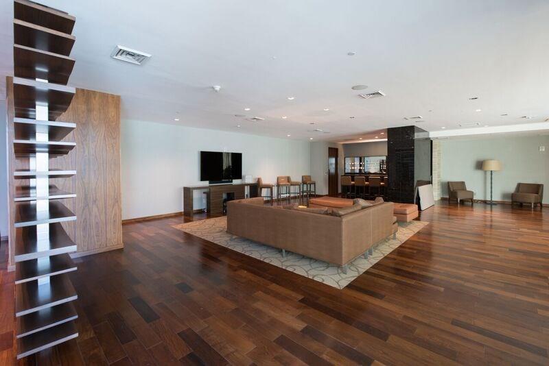 Las Olas Beach Club - Residential