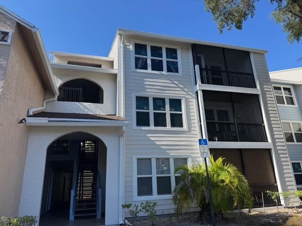 Photo of 2307 N Congress Avenue #31, Boynton Beach, FL 33426 (MLS # R11061315)