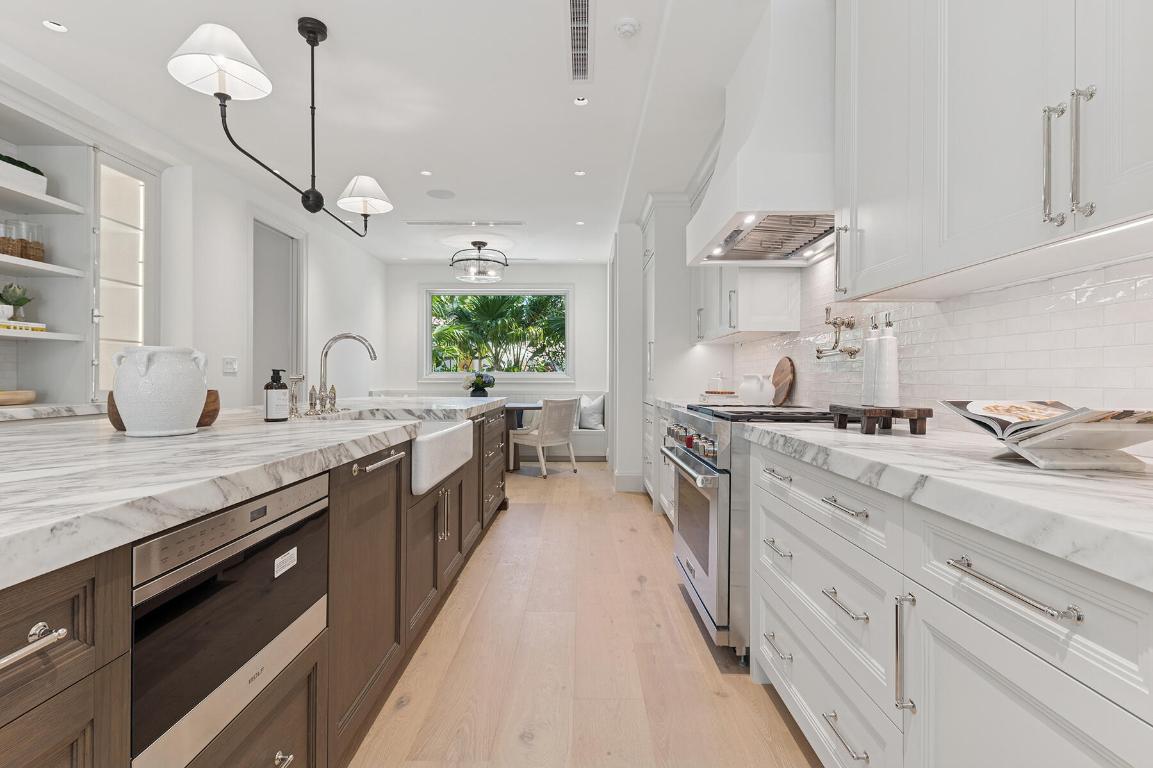 EL ENCANTO - Residential