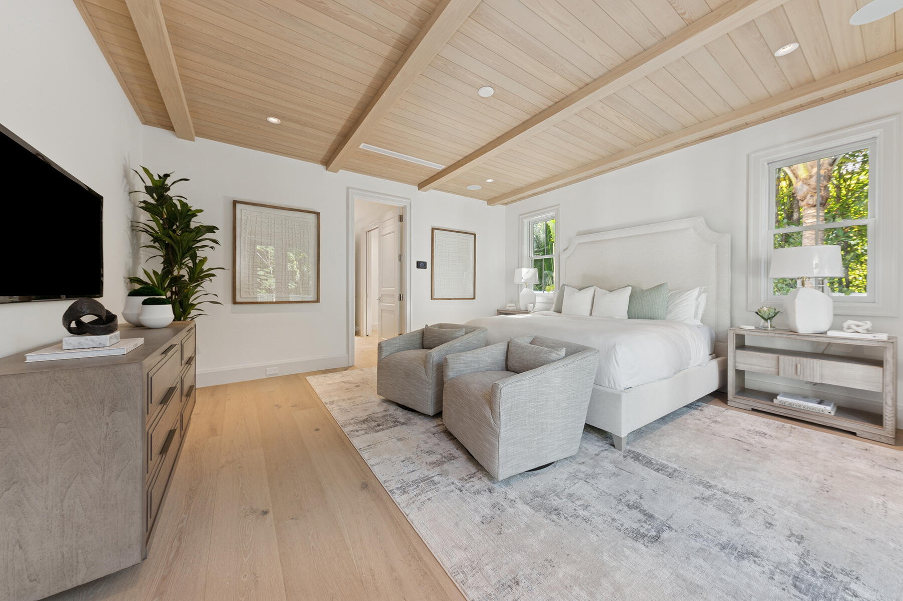 EL ENCANTO - Residential