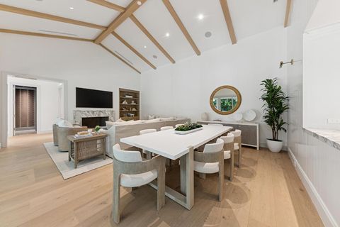 232 La Puerta Way Palm Beach FL 33480