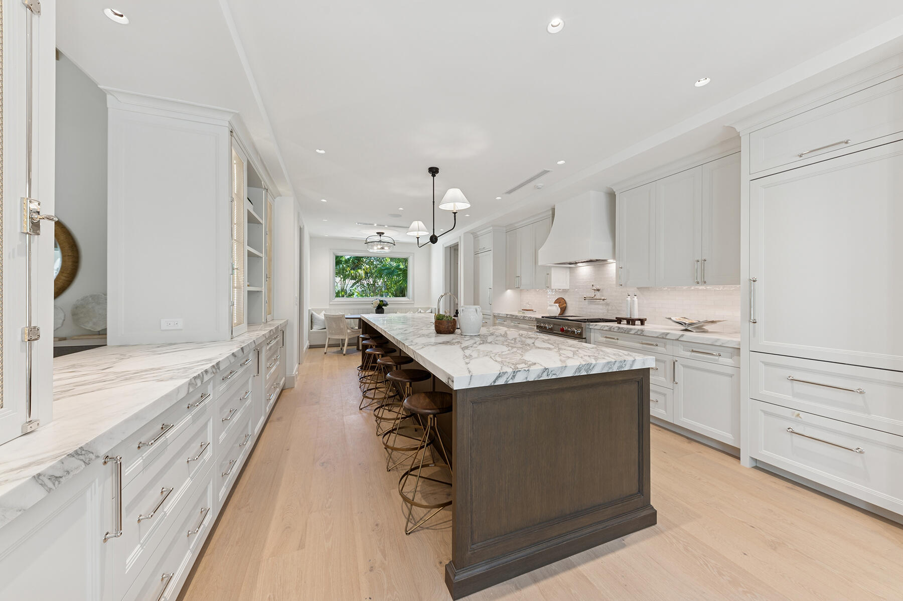 EL ENCANTO - Residential