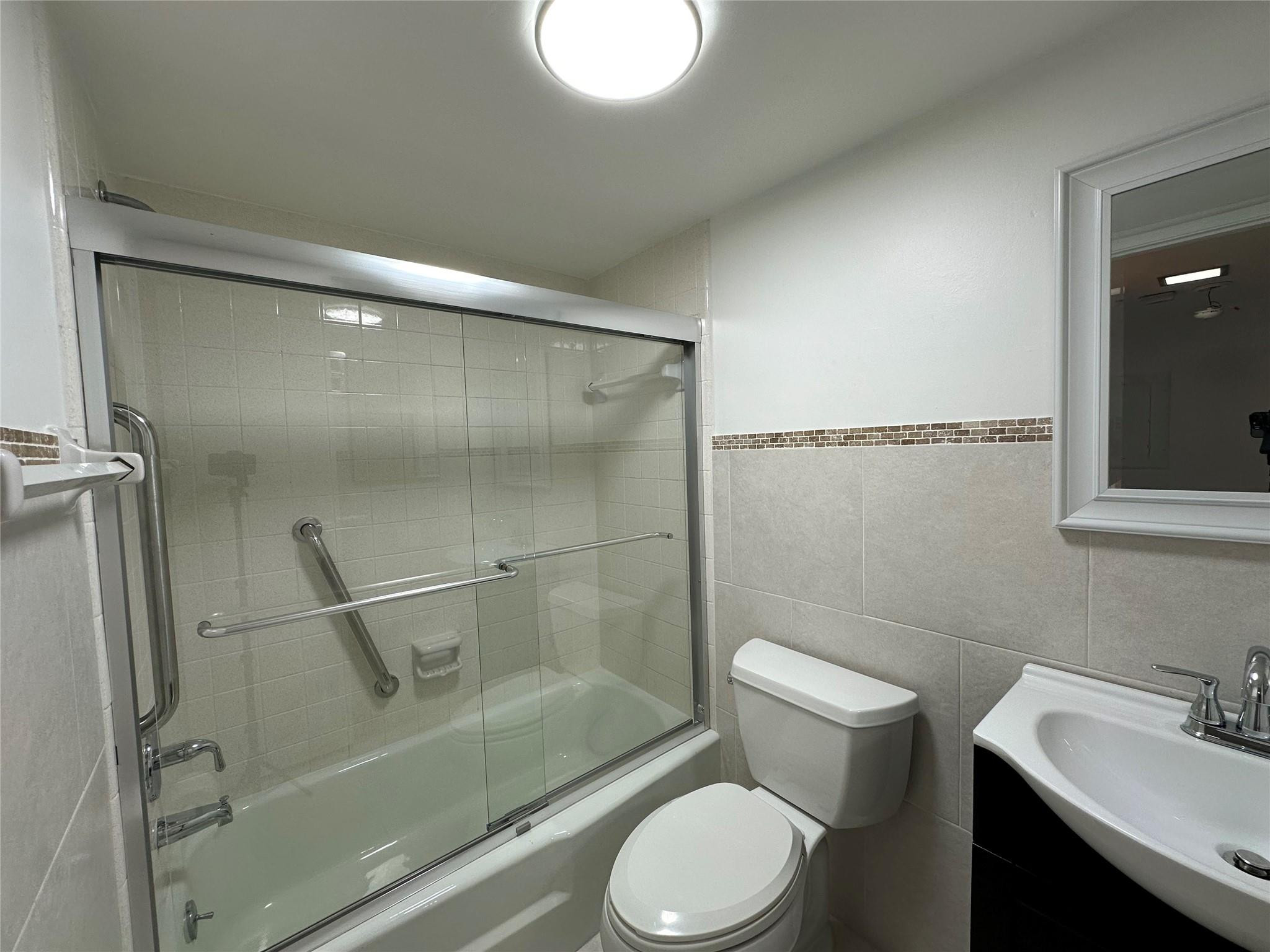 Garden Isles #2 Co-Op - Residential Lease