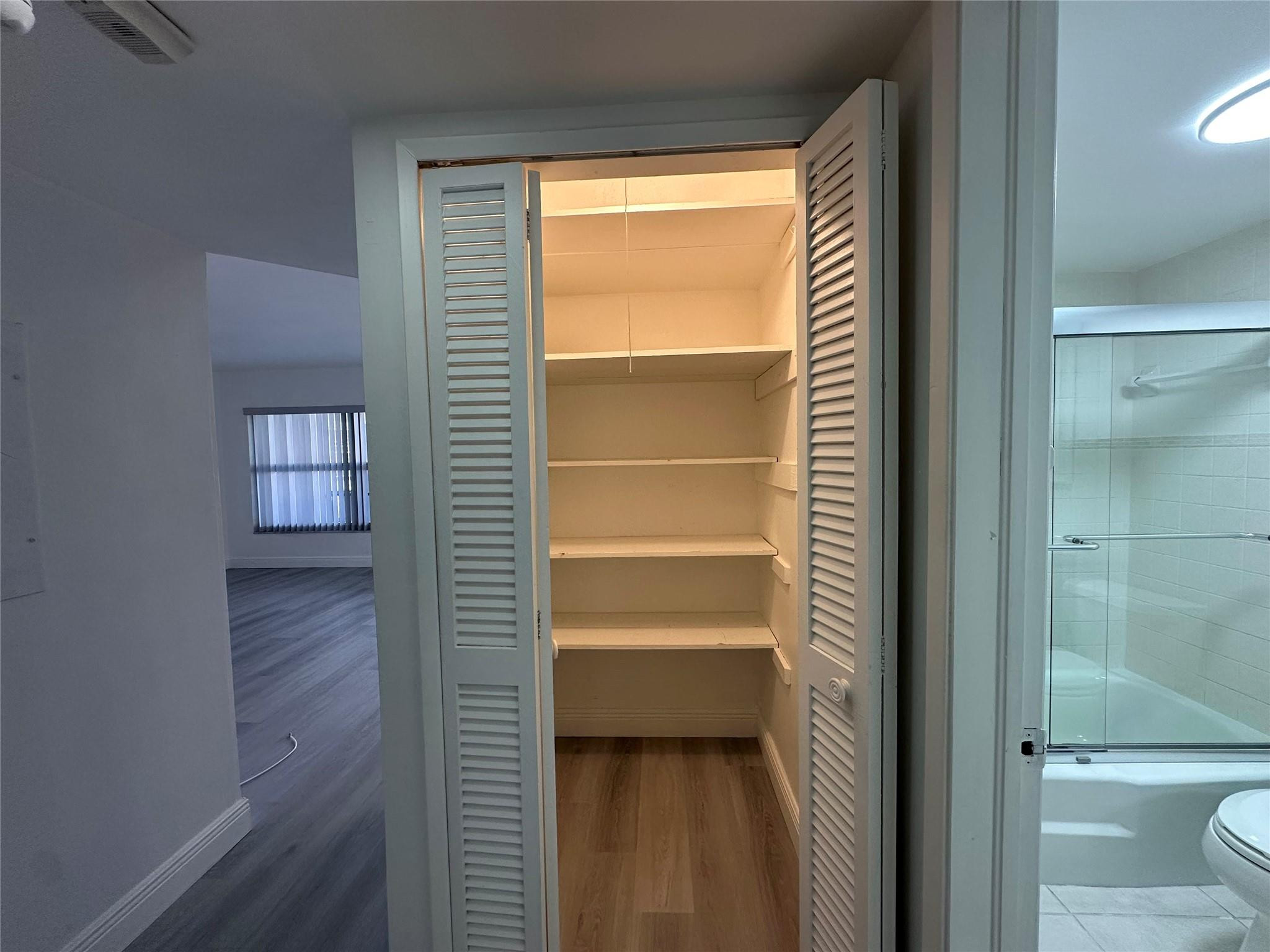 Garden Isles #2 Co-Op - Residential Lease