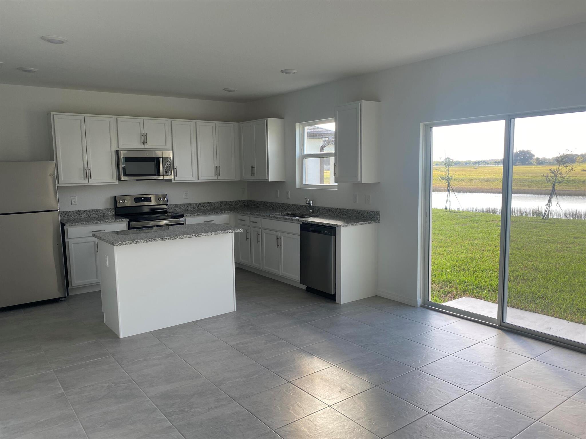 WATERSTONE PHASE ONE - Residential Lease