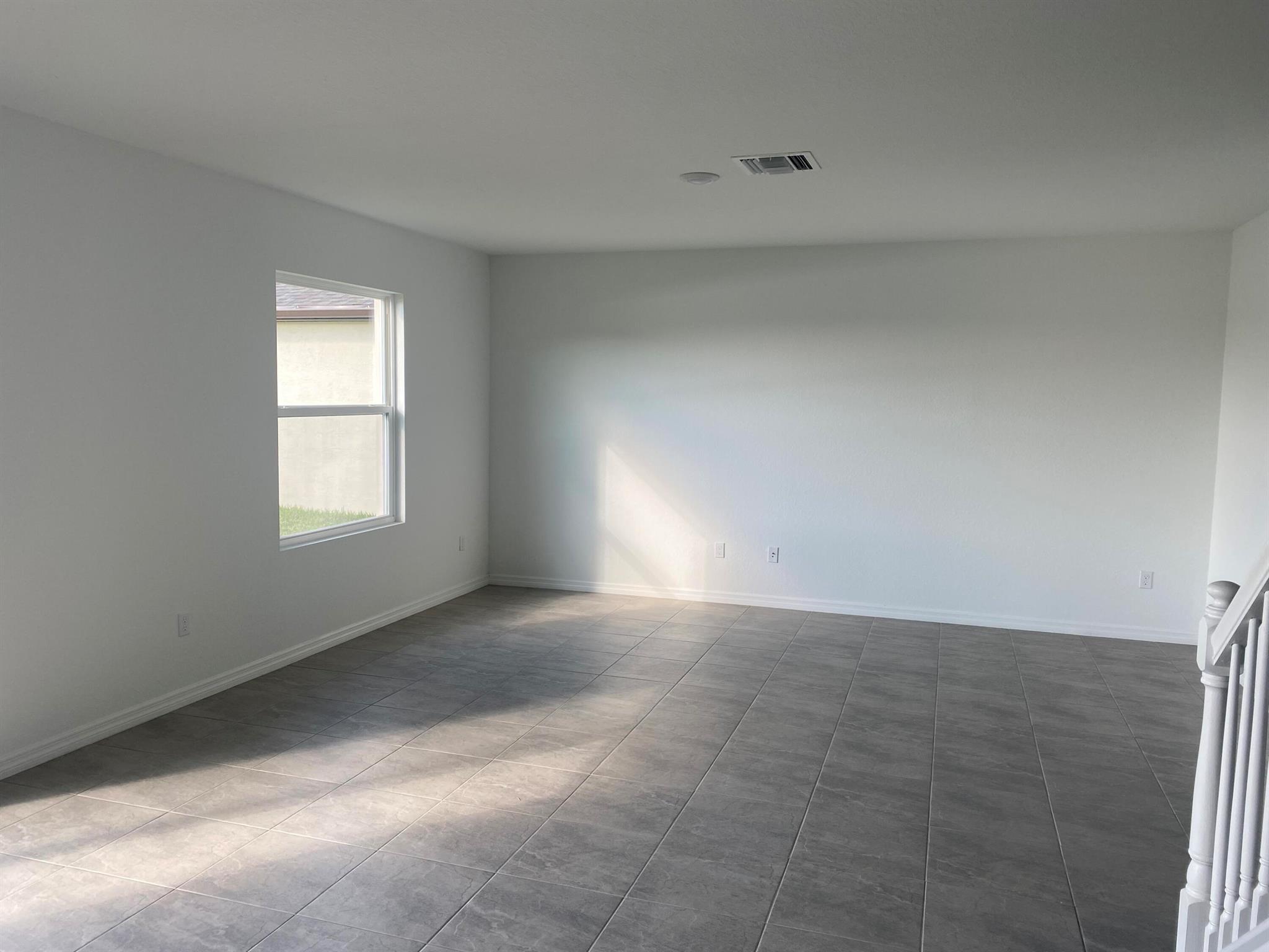 WATERSTONE PHASE ONE - Residential Lease