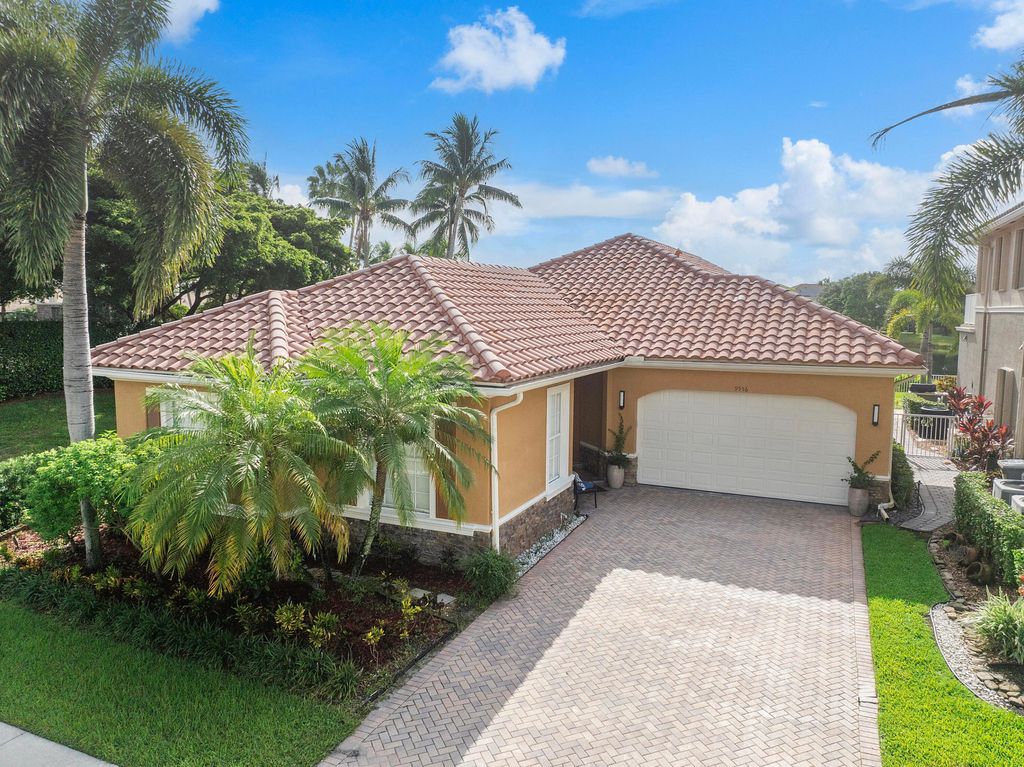 Photo of 9556 Cobblestone Creek Dr, Boynton Beach, FL 33472 (MLS # B26000627)