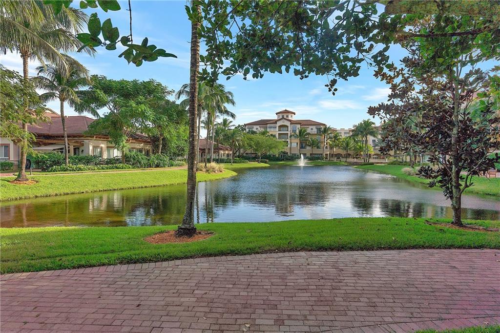 The Palms at Weston - Residential