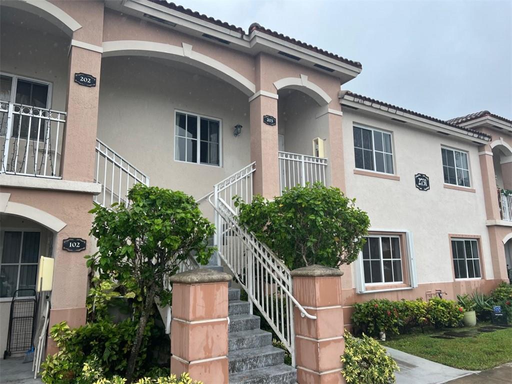 Venetia Gardens Condo - Residential