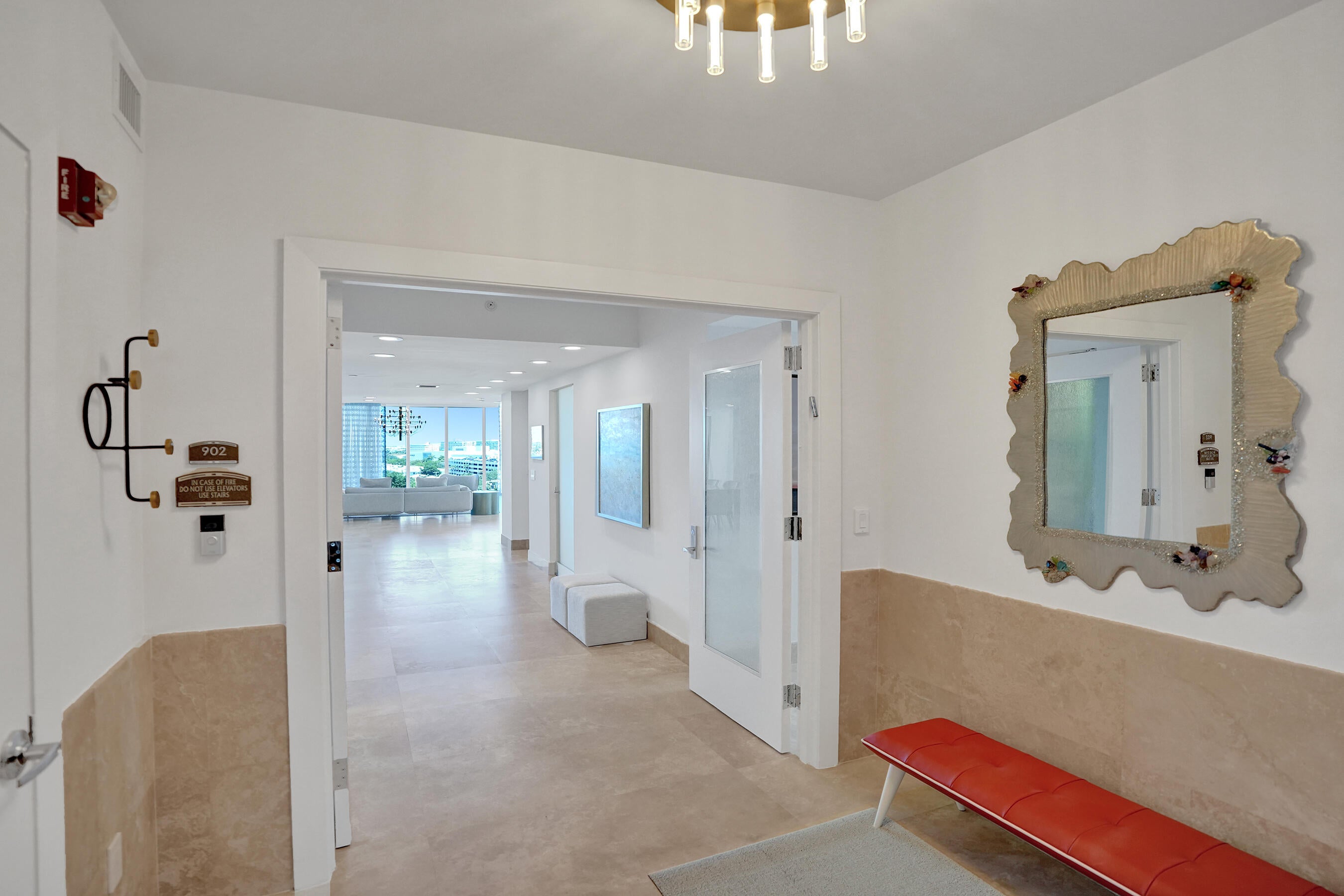 715 Bayshore Drive 902