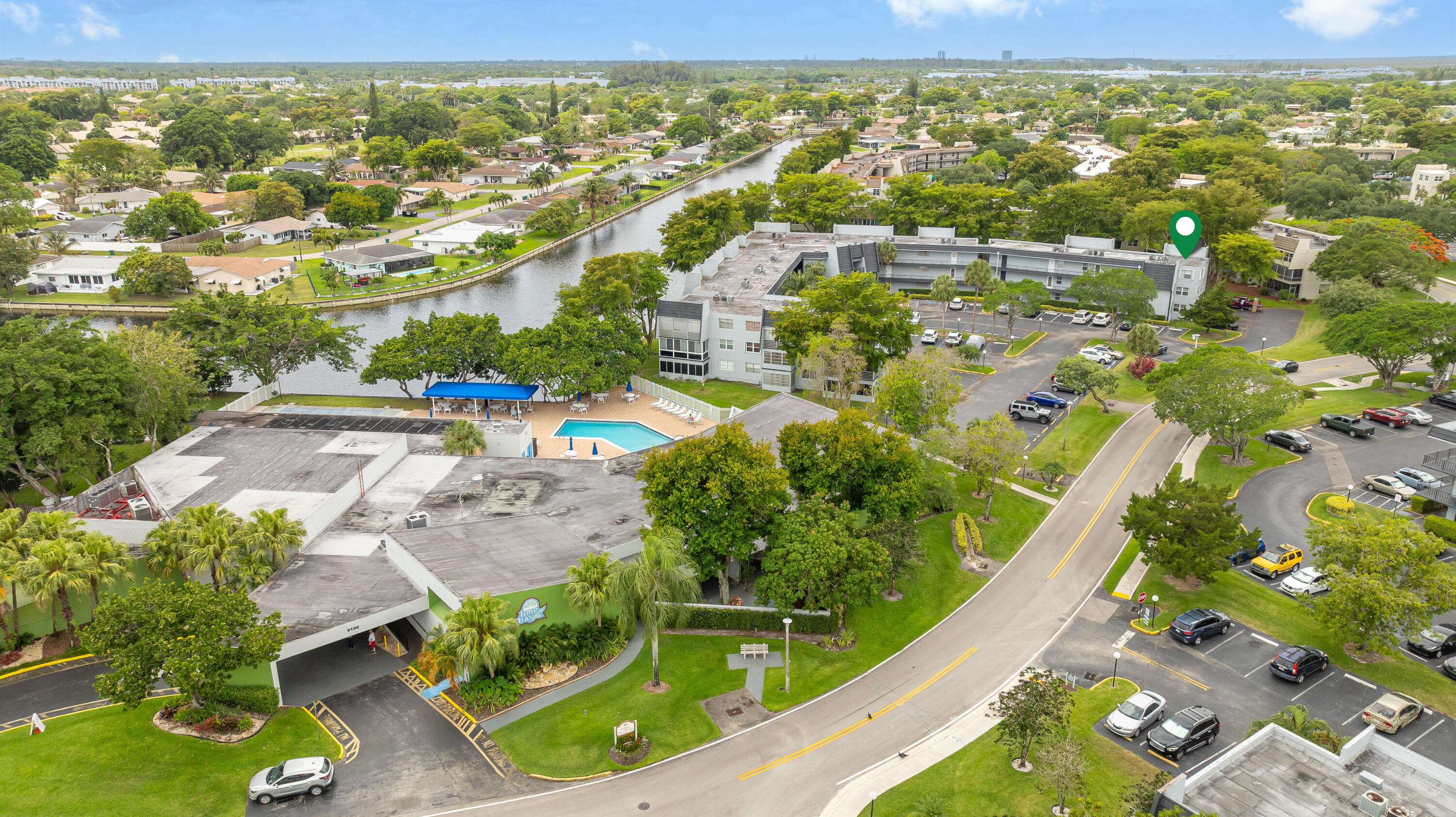 LIME BAY CONDOMINIUM 7 - Residential