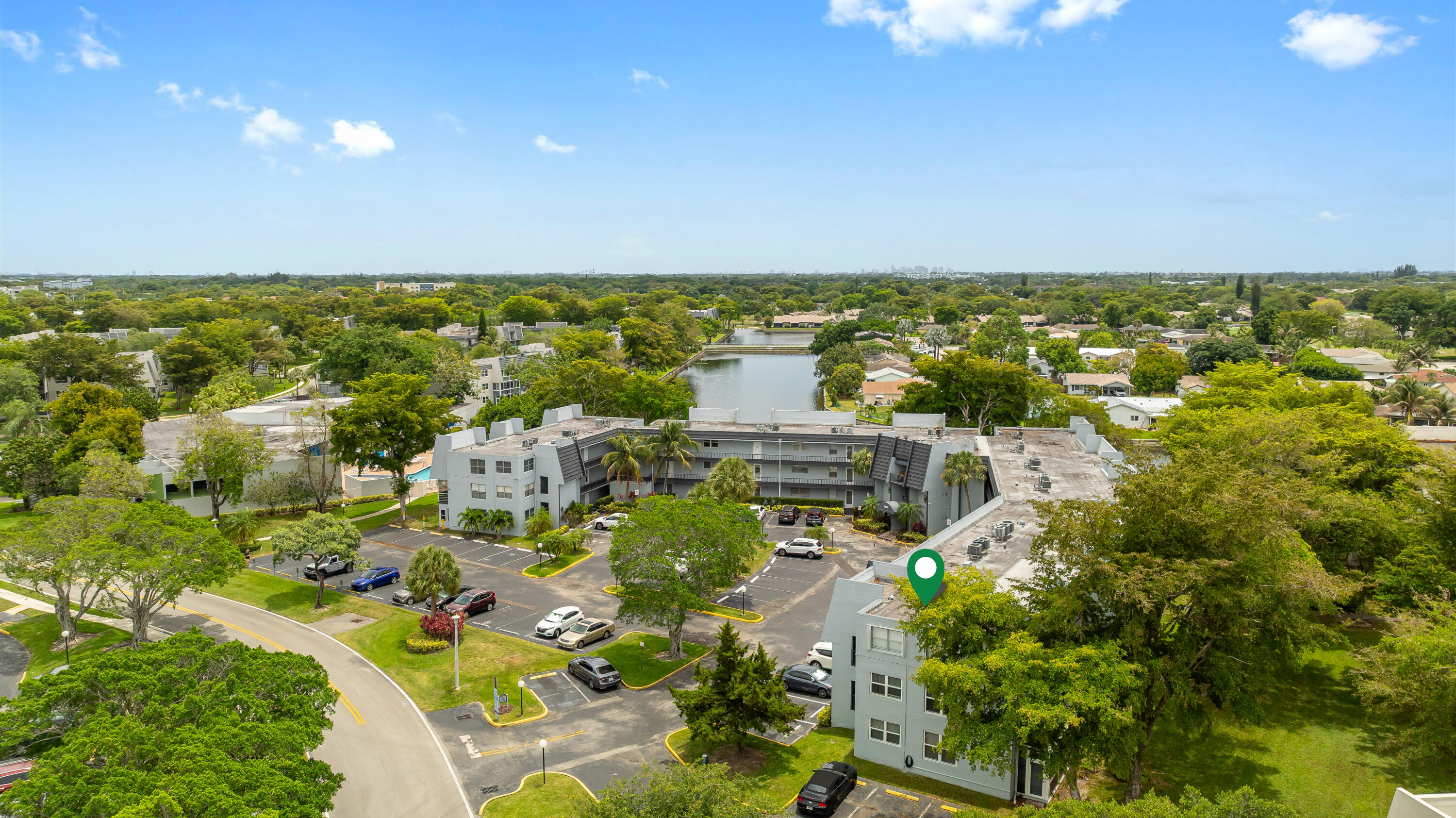 LIME BAY CONDOMINIUM 7 - Residential
