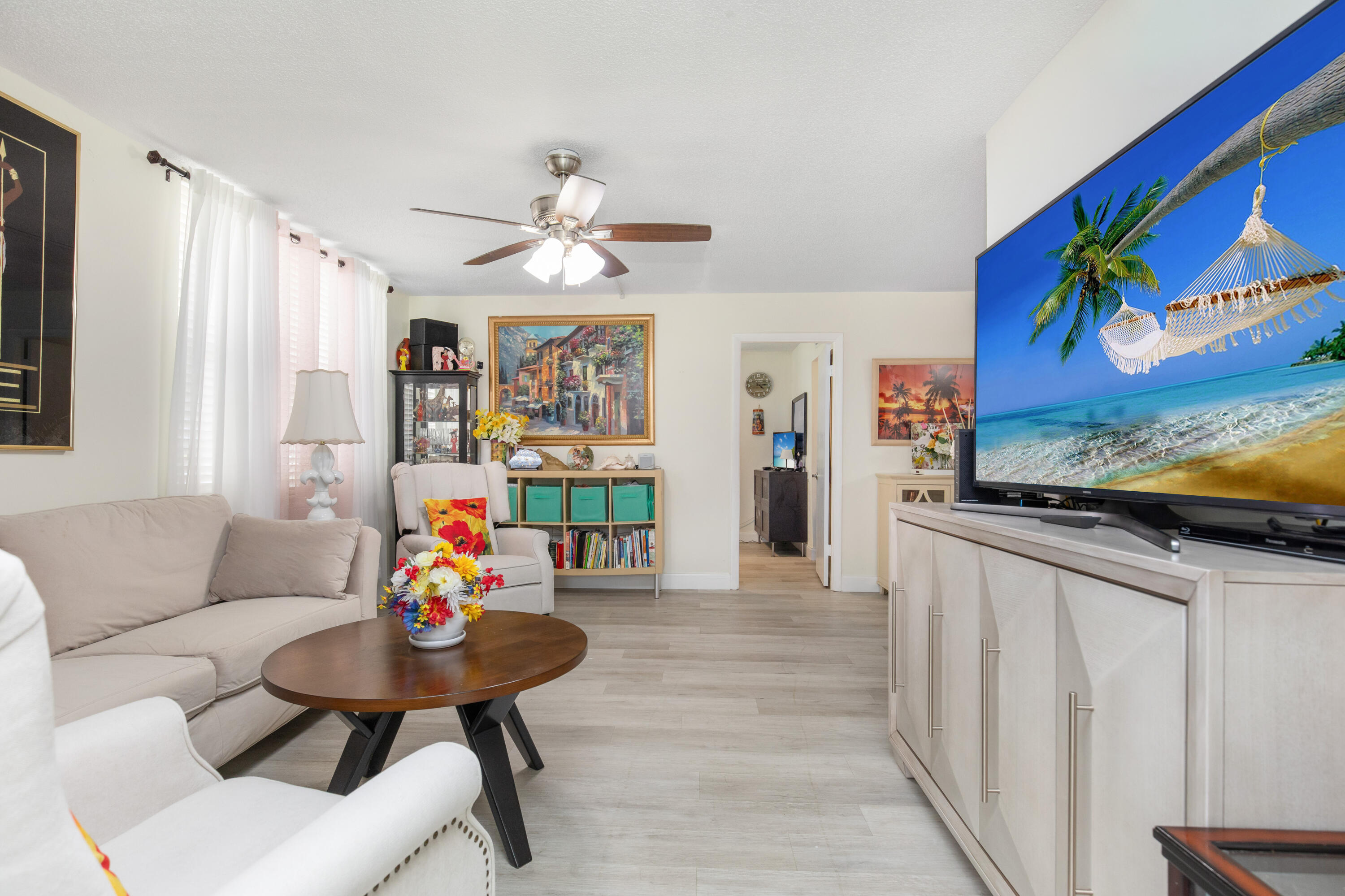 LIME BAY CONDOMINIUM 7 - Residential