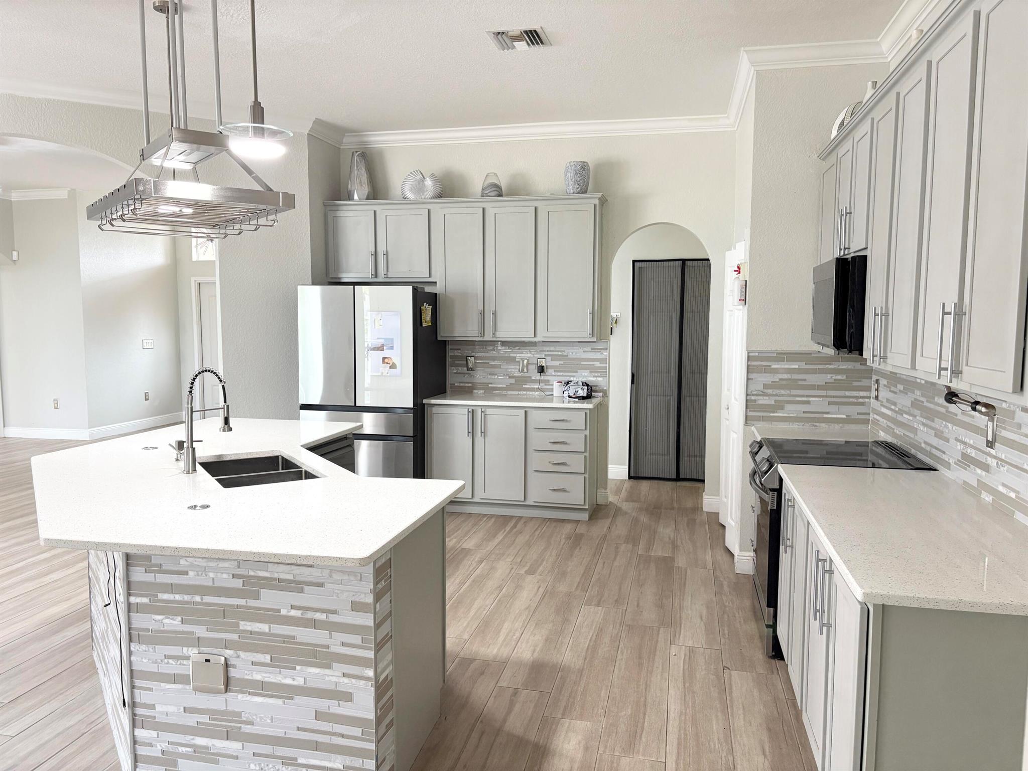 PORT ST LUCIE SECTION  31 - Residential Lease