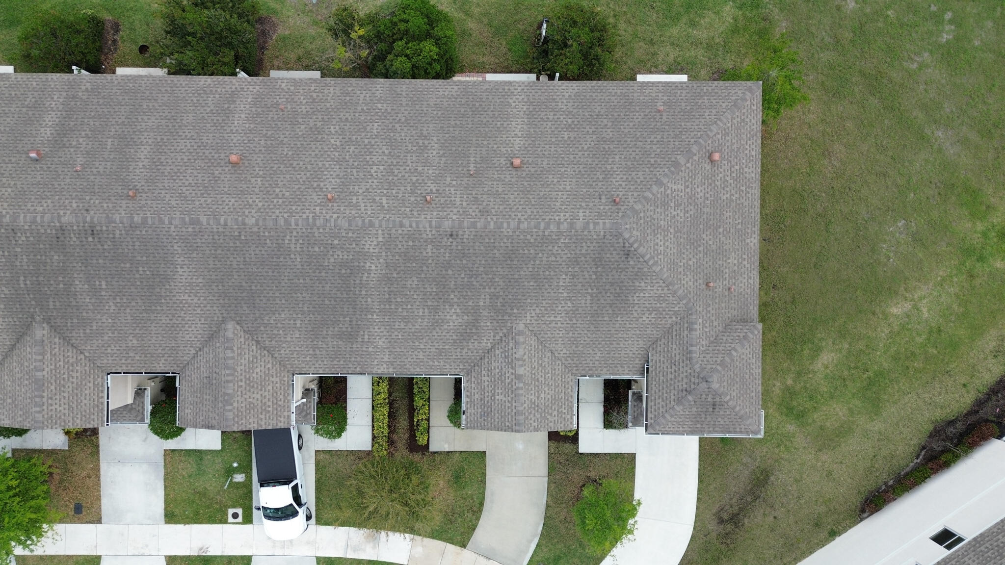 VIZCAYA FALLS TOWNHOMES - Residential