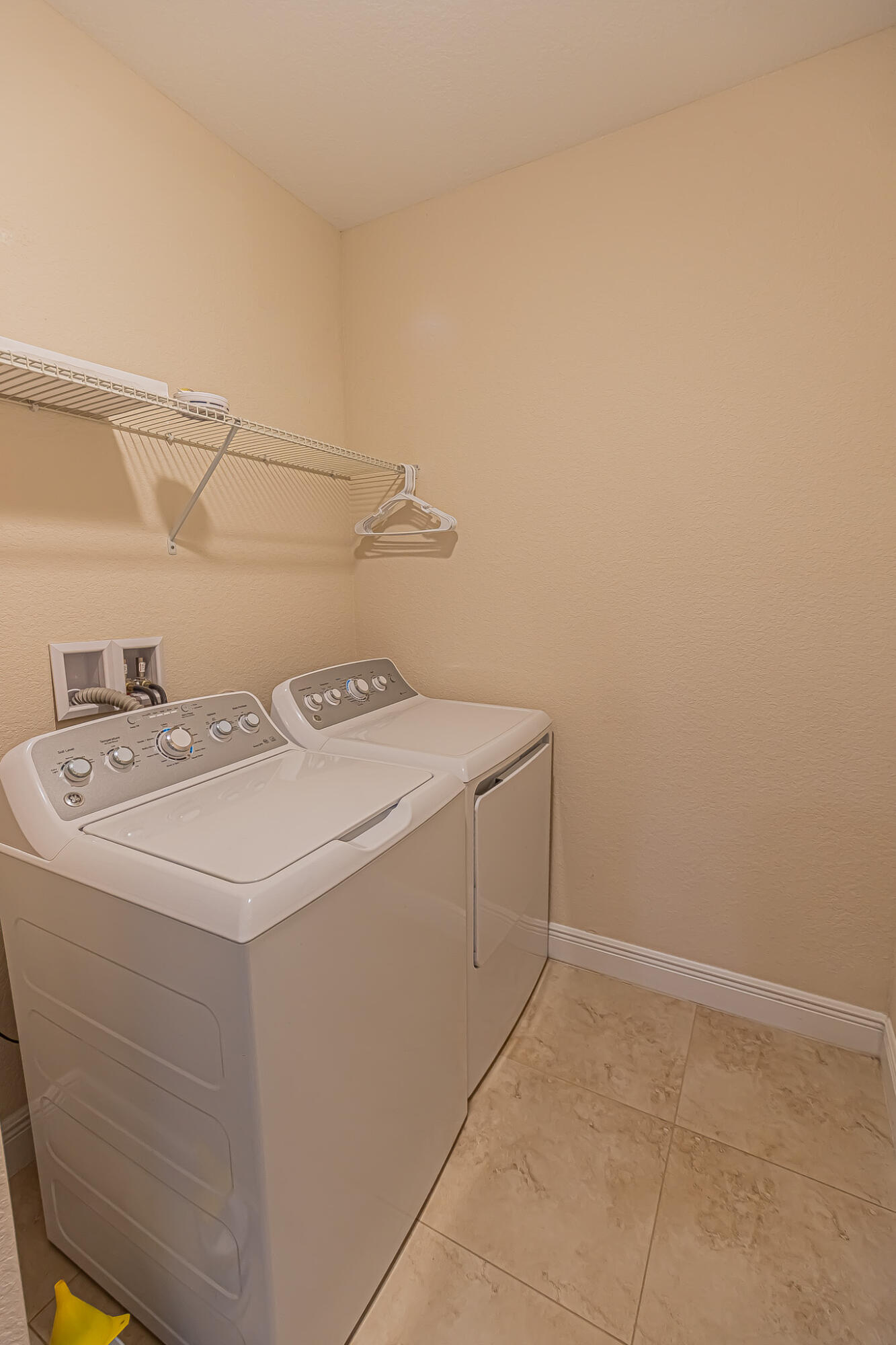 VIZCAYA FALLS TOWNHOMES - Residential