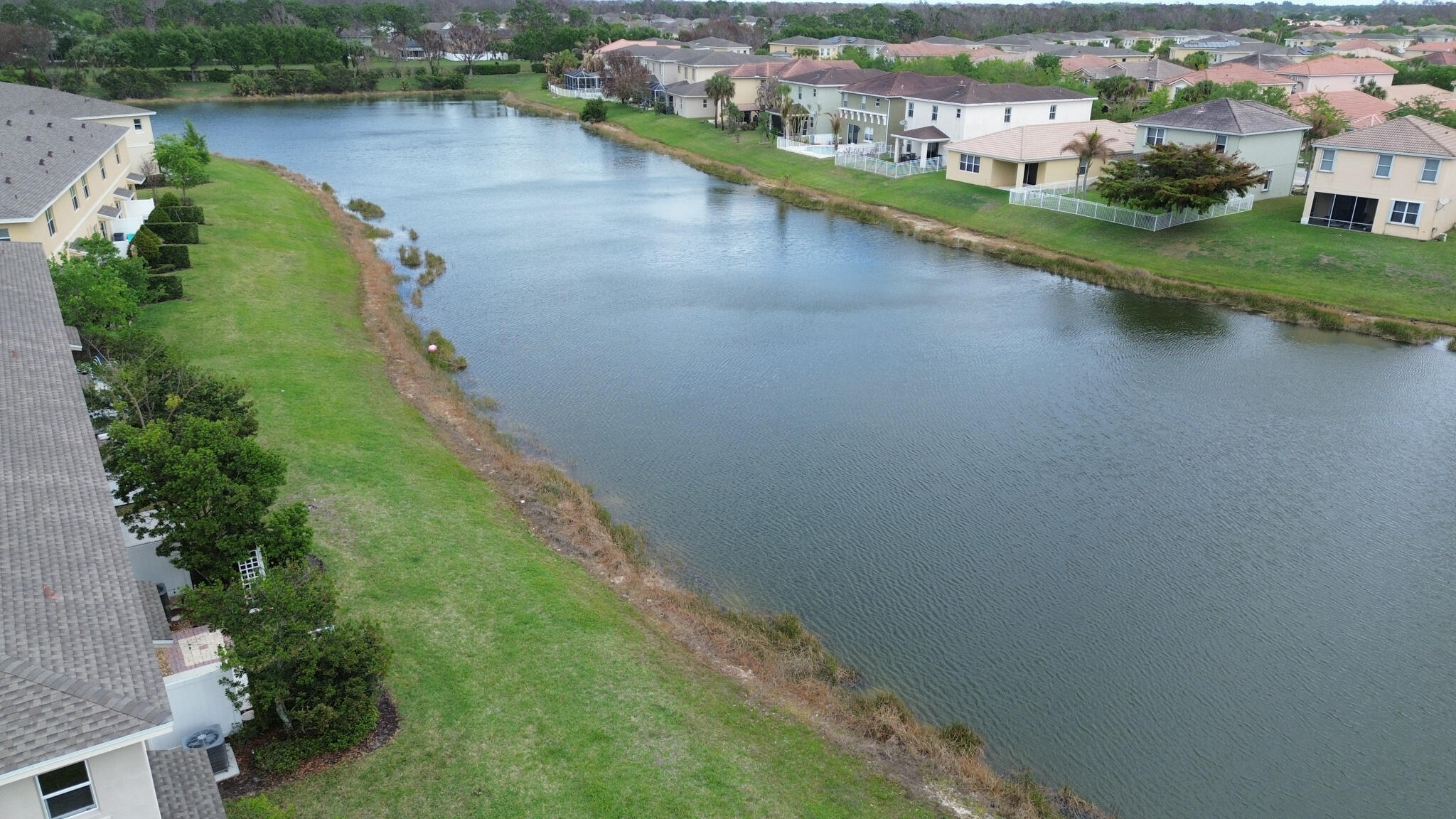 VIZCAYA FALLS TOWNHOMES - Residential