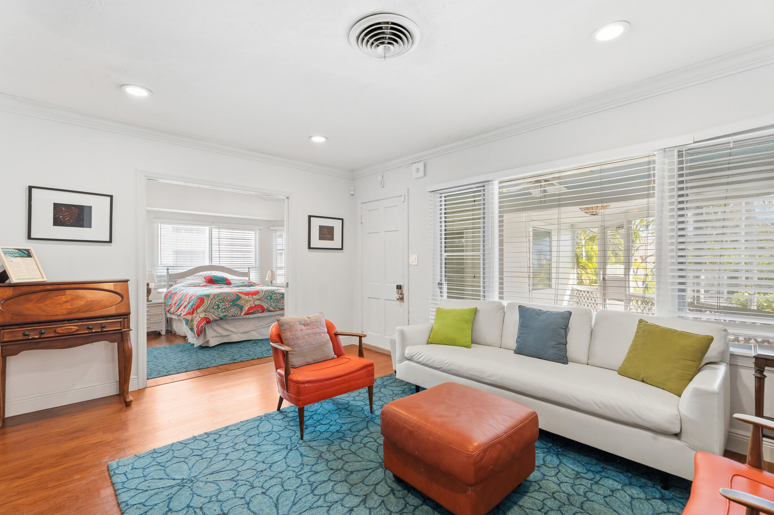 LAKE WORTH TOWN OF - Residential