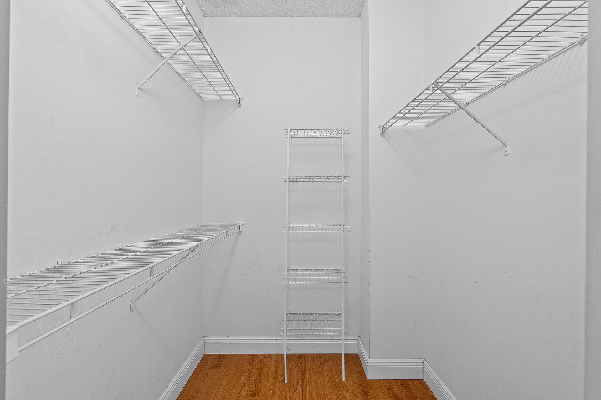 PALMS POINT CONDO - Residential