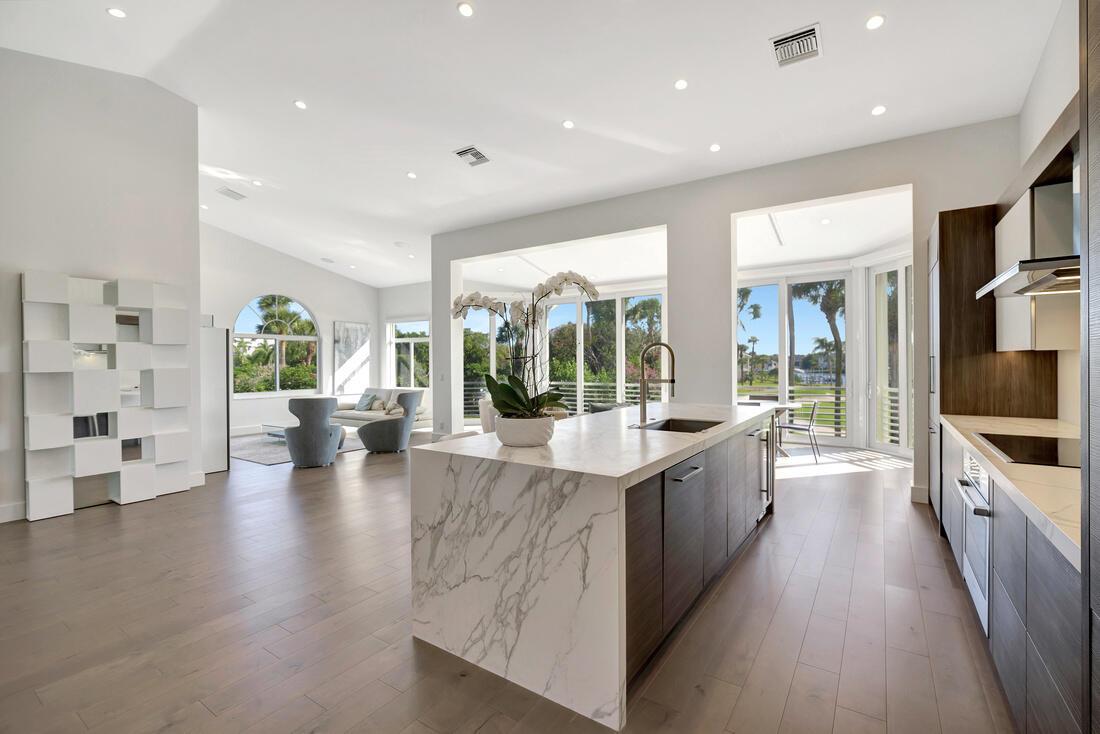 Admirals Cove - Residential