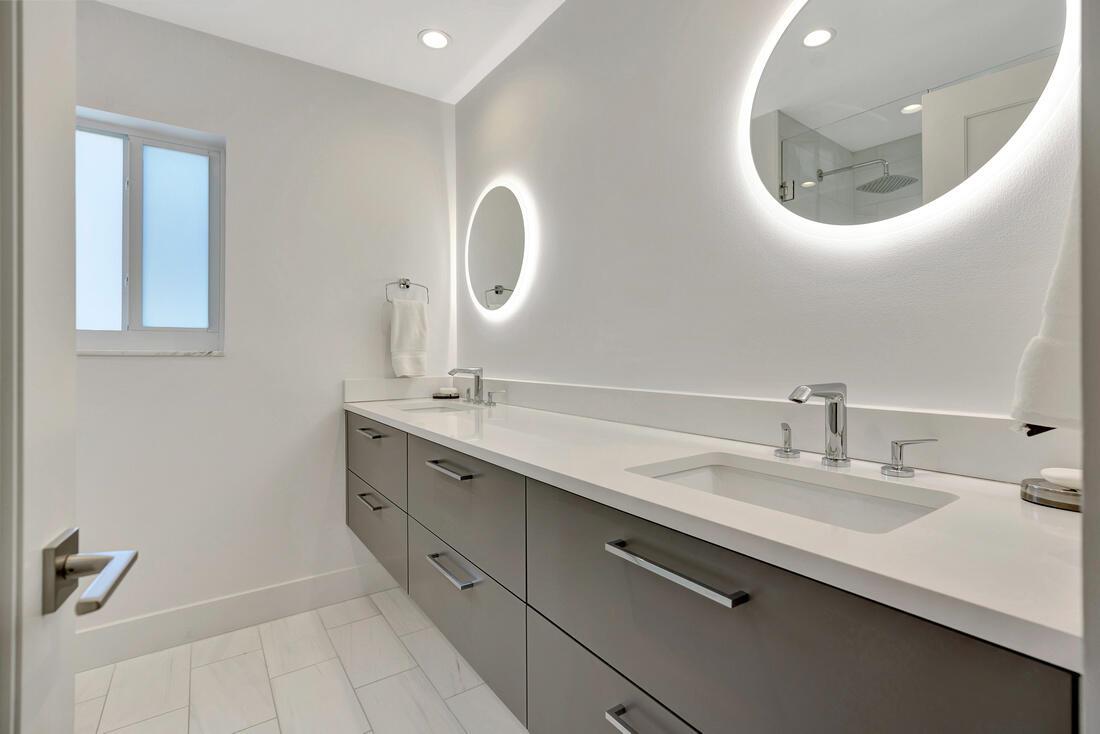 Admirals Cove - Residential