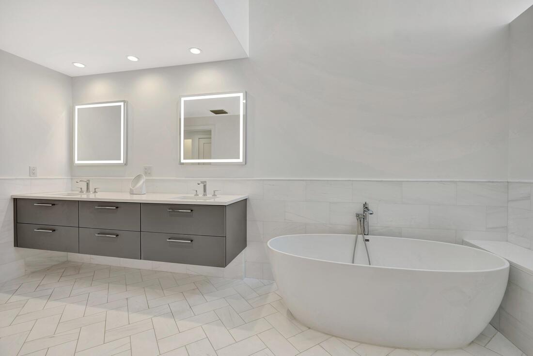 Admirals Cove - Residential