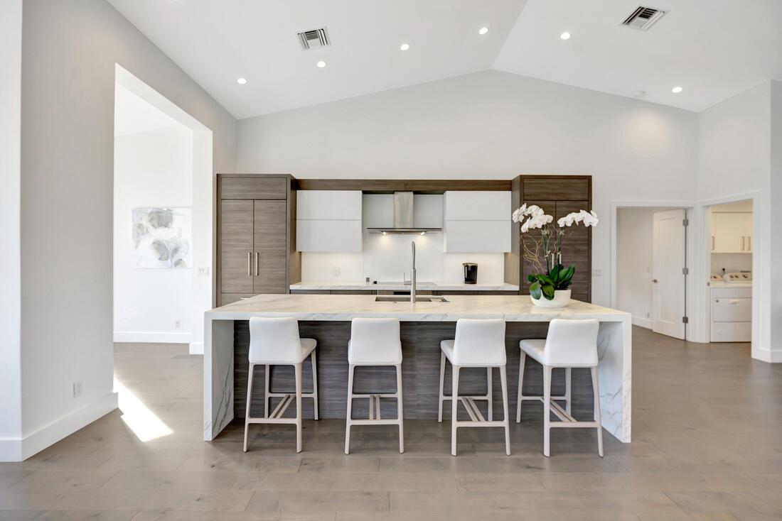 Admirals Cove - Residential