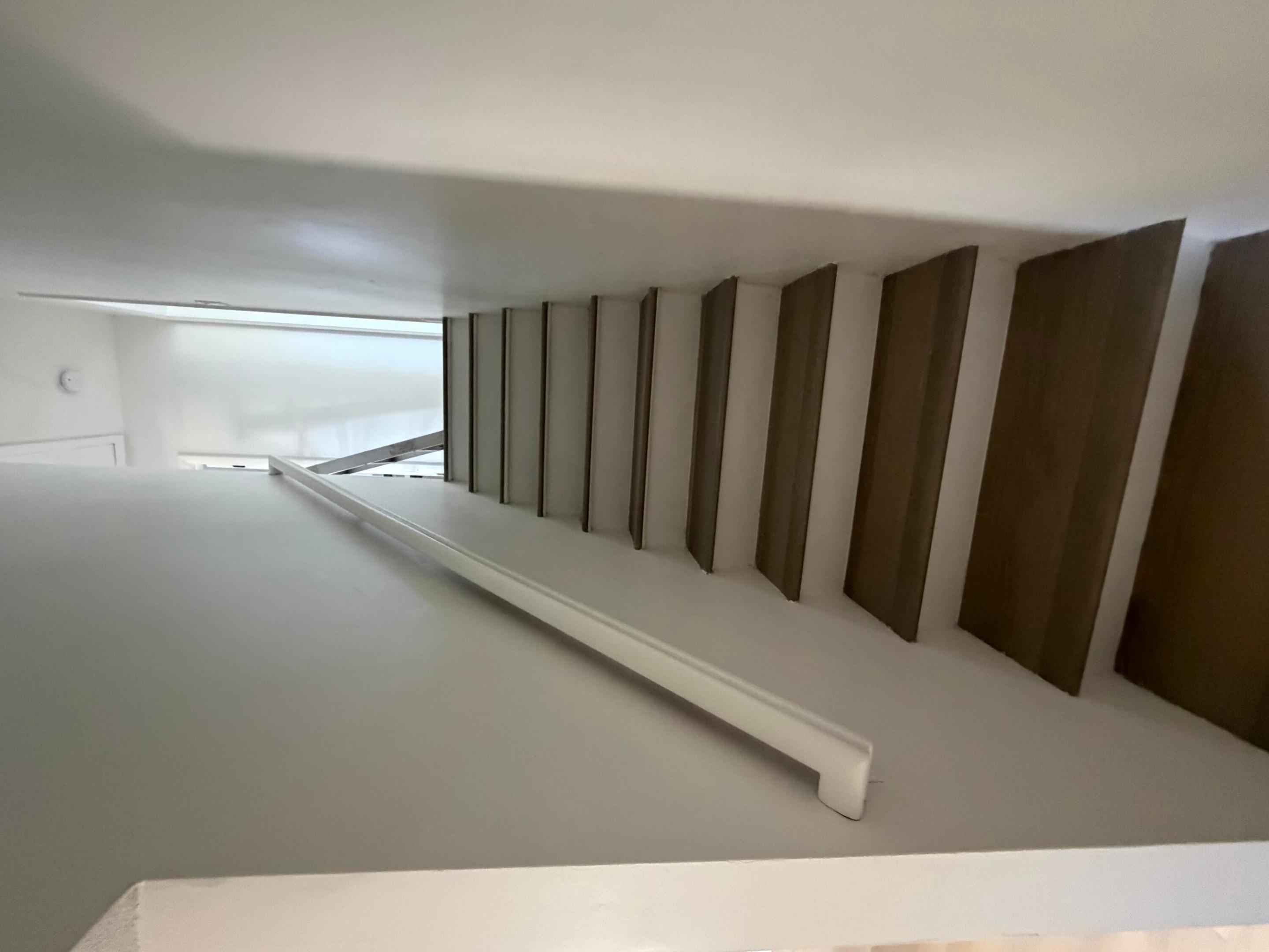 YACHT HARBOR EST - Residential