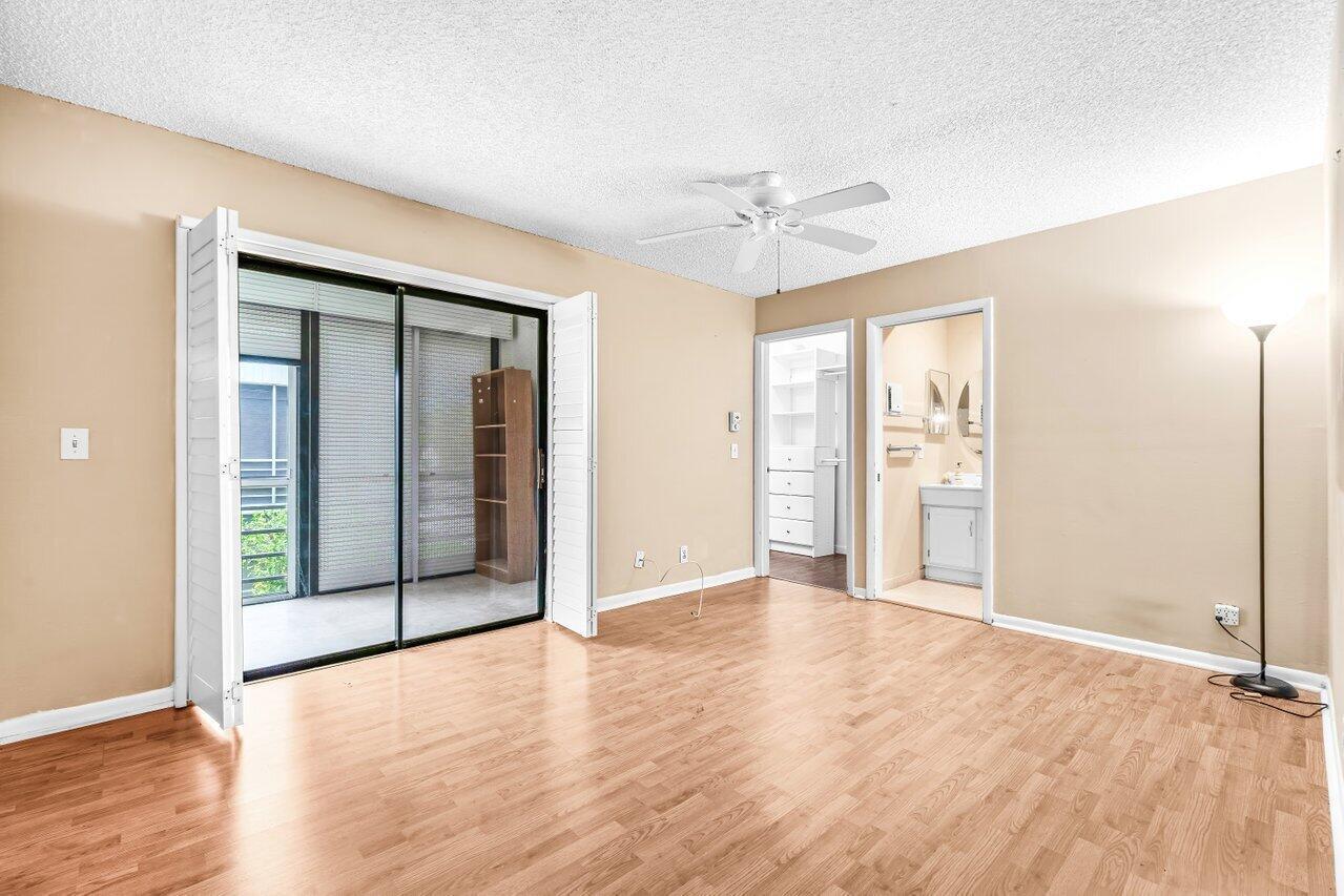 KINGS POINT CAPRI CONDOS - Residential