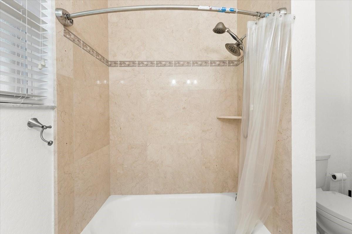 Sunshine Estates - Residential Lease