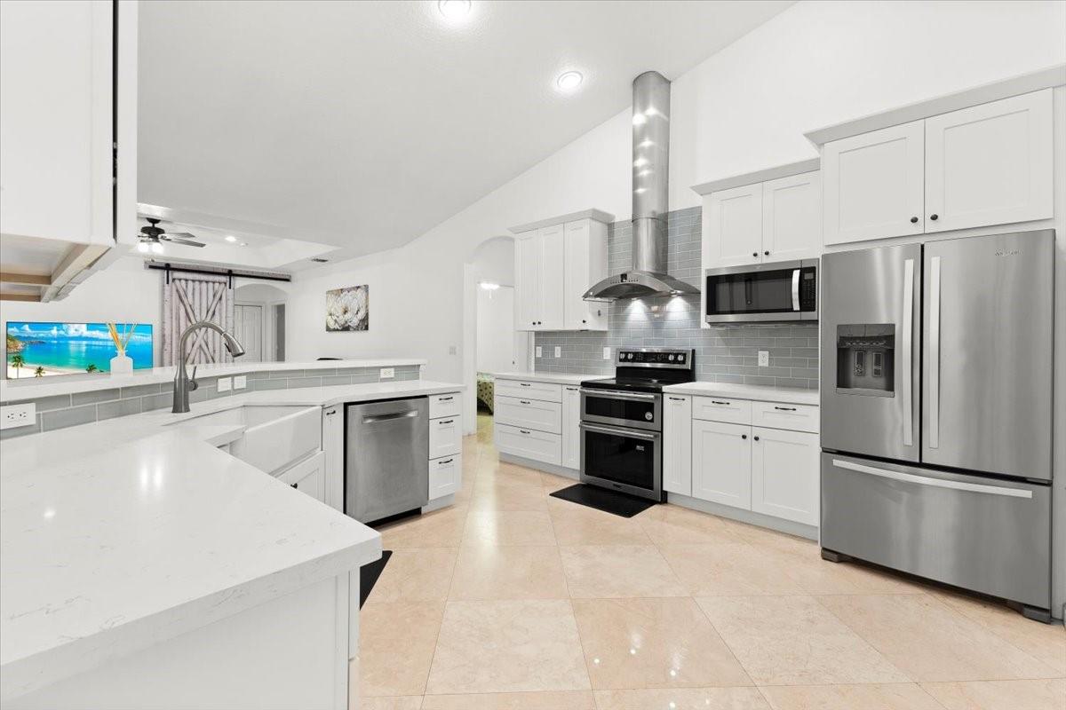 Sunshine Estates - Residential Lease