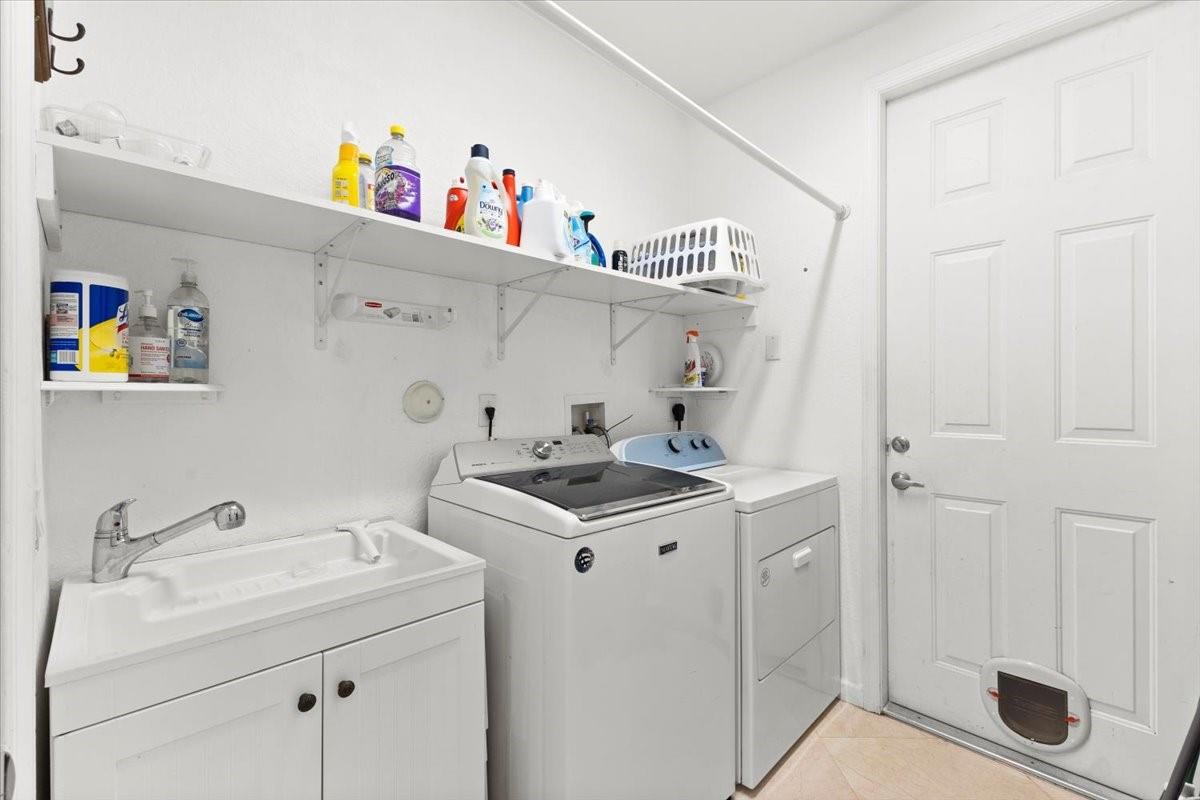 Sunshine Estates - Residential Lease